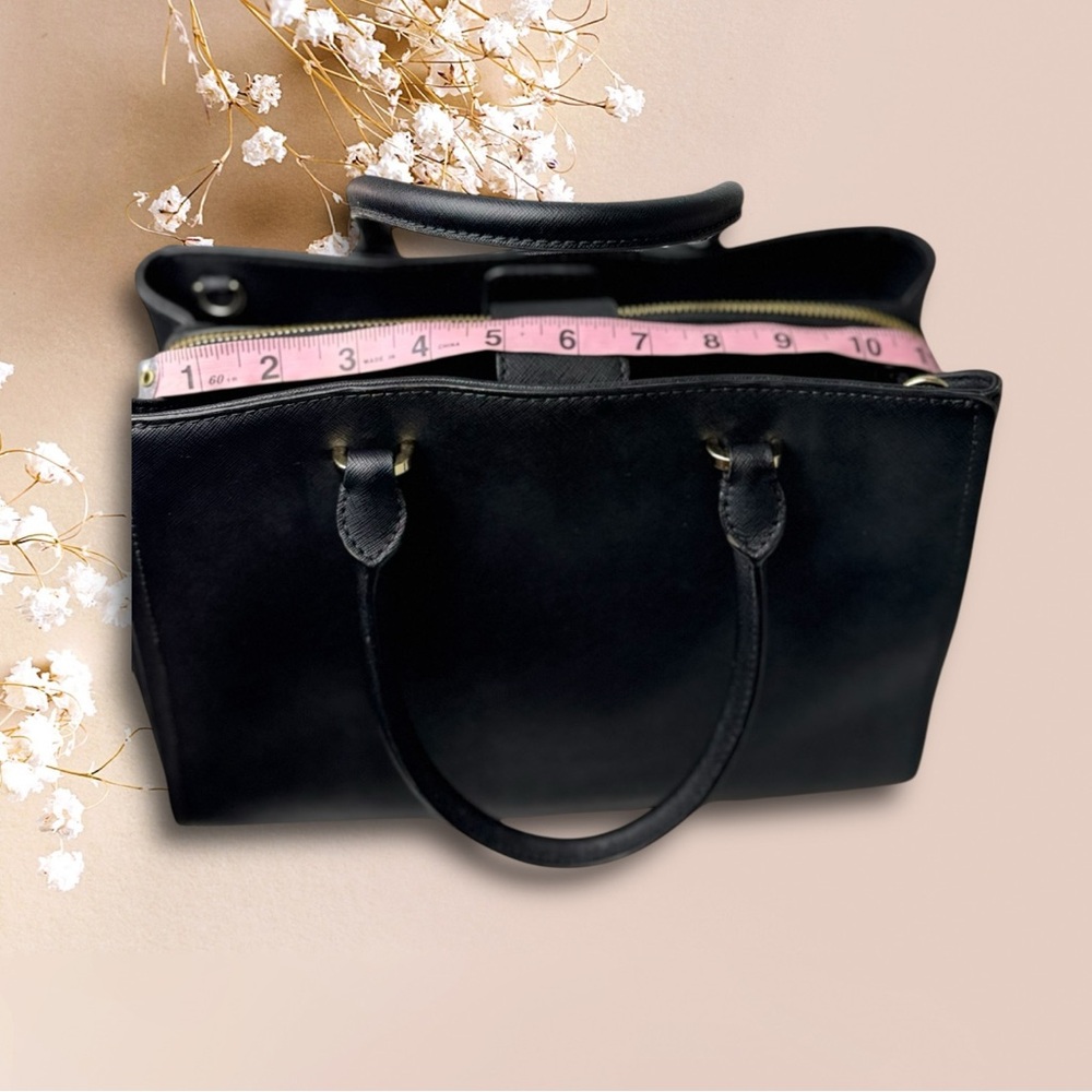 🧡🖤Michael Kors Black Leather Tote Bag🖤🧡 - Picture 5 of 15
